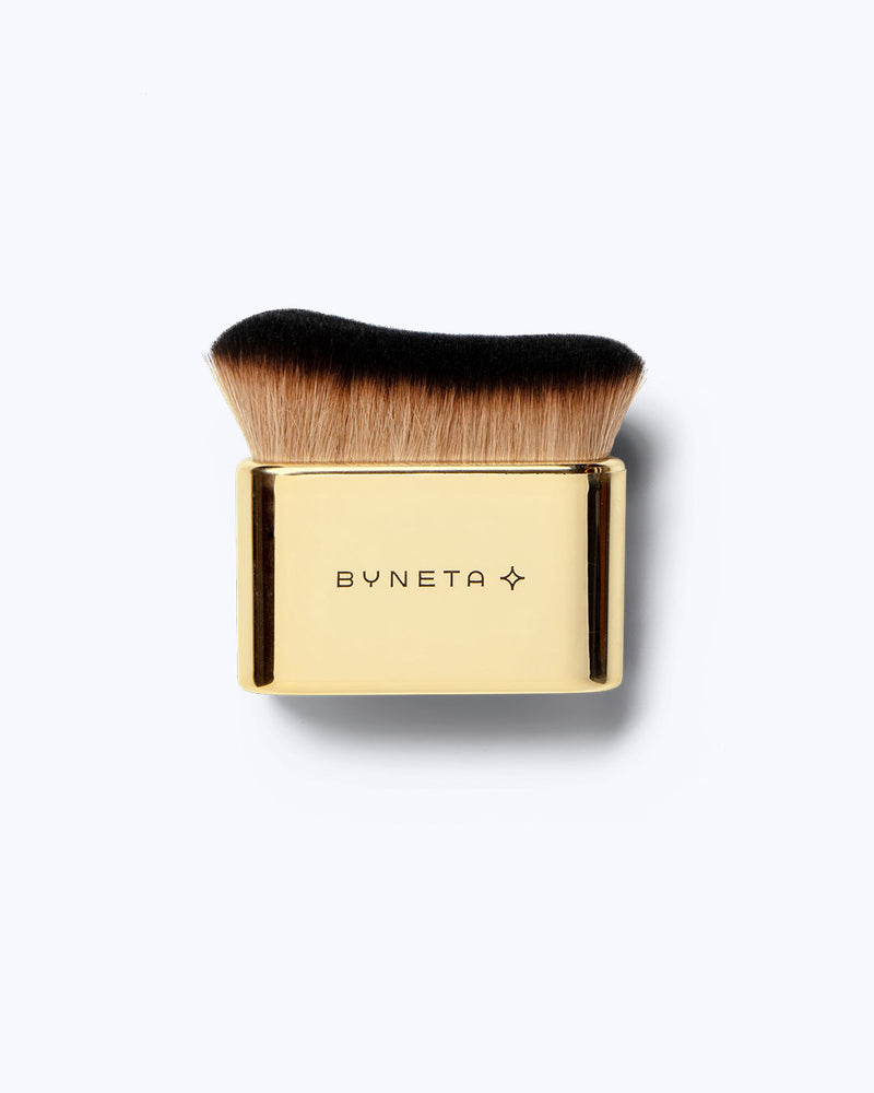 מברשת איפור רכה לעור הפנים והגוף - BYNETA